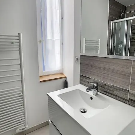 Les Mouettes. 4 Personnes Vue Pont De Normandie * Honfleur