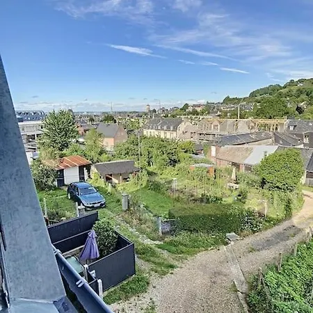 Les Mouettes. 4 Personnes Vue Pont De Normandie *